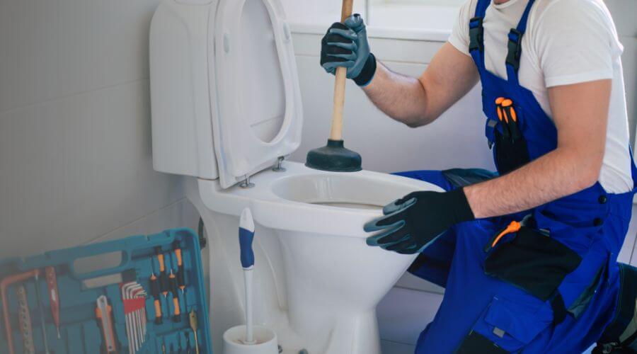 sewer line plumber in Lake Forest, CA
